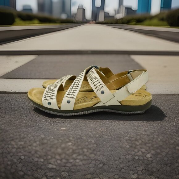 Naturalizer Shoes Womens Size 8.5N Leather Beige Eliora N5 Comfort Sandals Weave - Picture 2 of 11